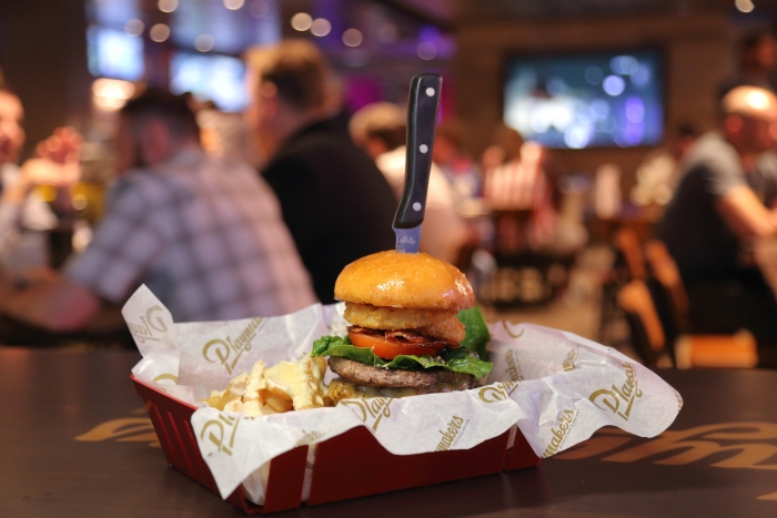 Playmakers Sports Bar & Arcade is the go-to spot for the big game, ice cold beers, wings, sliders and nachos on the new amped up Mariner of the Seas. Playmakers Burger.