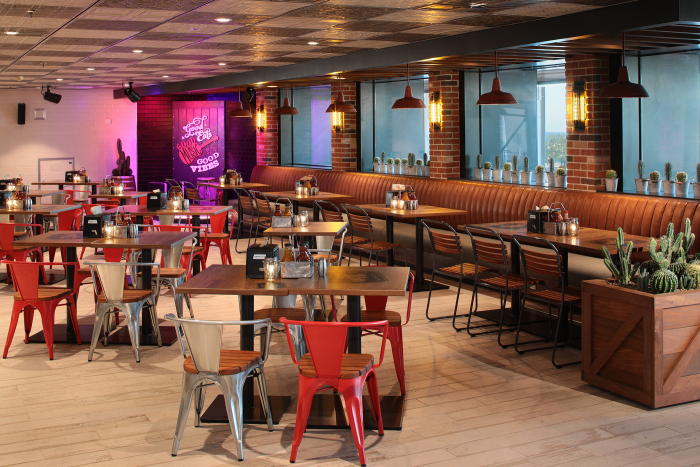 November 2019 – The newly amplified Oasis of the Seas debuts Royal Caribbean’s first-ever barbecue restaurant, Portside BBQ. The meat-packed menu features authentic barbecue favorites inspired by the best-in-class styles across the United States.