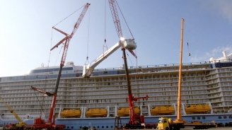 Engineering A Unique View: Installing Quantum of the Seas' North Star