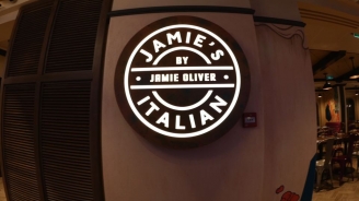 First Jamie's Italian Opens at Sea: Welcoming a New Classic to Quantum of the Seas