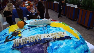 Harmony of the Seas' Friendsgiving Cake