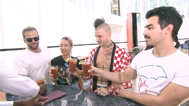 DNCE Takes Over Oasis of the Seas: Rising Tide Bar