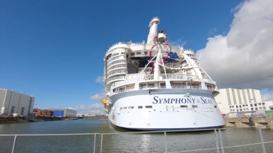 From Construction To Delivery: Symphony of the Seas Milestone Mashup