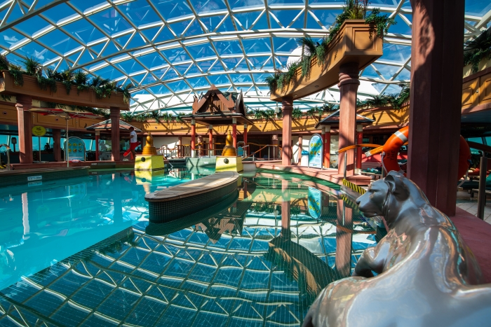 Indoor Pool on Jewel of the Seas