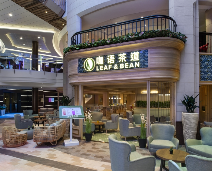 A first for Royal Caribbean, Leaf and Bean on board Spectrum of the Seas is a traditional tea room and café parlor that offers a range of authentic Chinese teas, classic coffee drinks as well as freshly baked Chinese and western desserts and pastries.