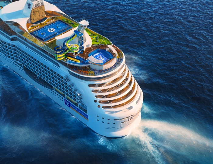 royal caribbean cruise hits storm