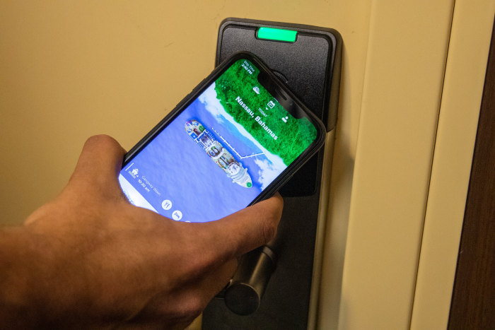 November 2019 – The amplified Oasis of the Seas sets sail with the Royal Caribbean International mobile app. The newest features guests can enjoy include the easy-to-use digital stateroom key and in-app TV remote.