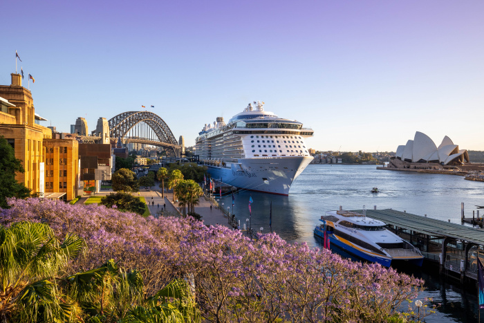 October 2022 – Royal Caribbean’s Ovation of the Seas in Sydney. The award-winning ship features the North Star observation capsule, SeaPlex – the largest indoor activity complex at sea – more than 20 restaurants, bars and lounges, including family-style Italian classics at Jamie’s Italian; and show-stopping entertainment that merges artistry with cutting-edge technology.