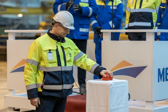 February 2023 – Royal Caribbean International’s second revolutionary Icon Class ship is under way. The teams that will work on the ship celebrated the start of its production at a ceremony in Turku, Finland, where the first piece of steel was cut.