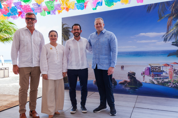 March 2024 – Royal Caribbean International announced the expansion of its destination lineup with Royal Beach Club Cozumel in Mexico, opening in 2026. At the future site of the beach club along the western coast of Cozumel, the next in the Royal Beach Club Collection was revealed by Royal Caribbean International President and CEO Michael Bayley, the Mayor of Cozumel Juanita Alonso, Secretary of Tourism of Quintana Roo in Mexico, Bernardo Cueto Riestra, and Royal Caribbean Group President and CEO Jason Liberty. 
Marzo 2024 – Royal Caribbean International anunció la expansión de su línea de destinos en tierra con Royal Beach Club Cozumel en México, que se inaugurará en 2026. En la próxima ubicación del club de playa en la costa oeste de Cozumel, el siguiente destino del Royal Beach Club Collection fue revelado por el presidente y CEO de Royal Caribbean International, Michael Bayley, la alcaldesa de Cozumel, Juanita Alonso, el secretario de turismo de Quintana Roo en México, Bernardo Cueto Riestra y el presidente y CEO de Royal Caribbean Group, Jason Liberty.