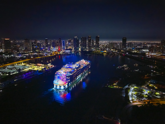 August 2025 – Weekend plans just got upgraded as Wonder of the Seas has made its highly anticipated return to Miami, offering vacationers year-round, 3- and 4-night getaways with visits to Royal Caribbean’s top-rated exclusive destination Perfect Day at CocoCay, and Nassau, The Bahamas.
Adventurers can take on adrenaline-pumping thrills like the Ultimate Abyss – the tallest dry slide at sea – bold bites across unique dining options, next-level entertainment, and more.