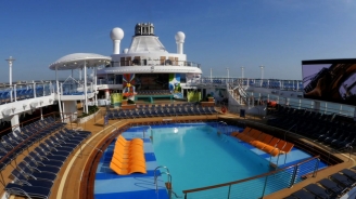 Anthem of the Seas Pools B-roll