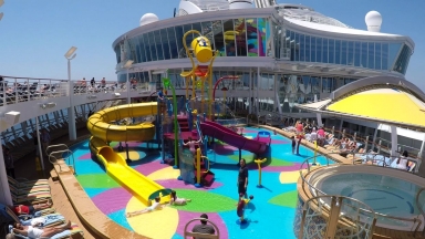 Harmony of the Seas Splashaway Bay B-Roll