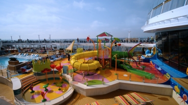 Spectrum of the Seas Splashaway Bay B-Roll