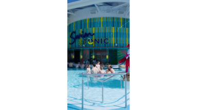 Star of the Seas Swim & Tonic Vertical Shot